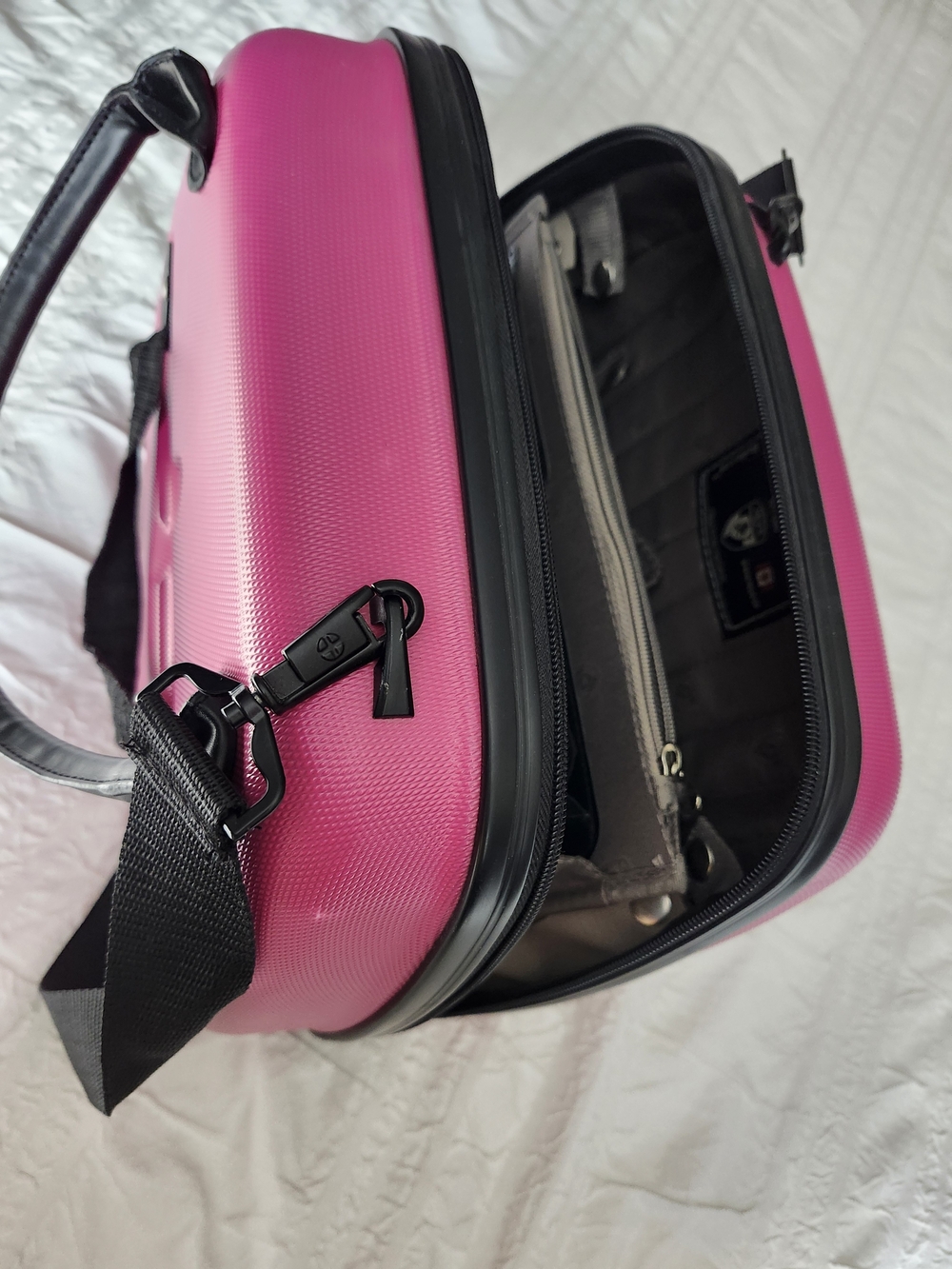 Pink Hard-Shell Carry Handbag - Picture 7 of 9